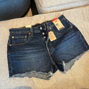 Levi’s 501 cut off short